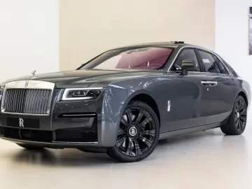 ROLLS ROYCE Ghost 2 year service & warranty