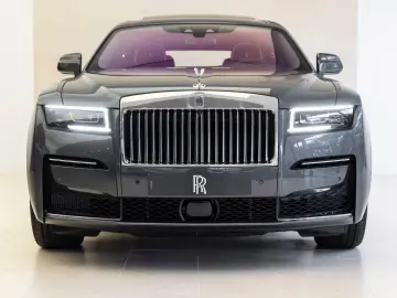ROLLS ROYCE Ghost 2 year service & warranty