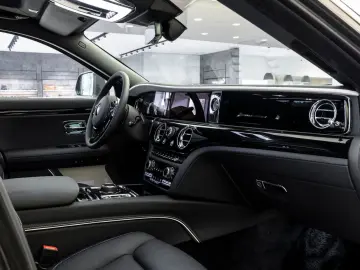 ROLLS ROYCE Ghost 2 year service & warranty
