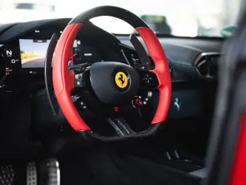 FERRARI 12Cilindri