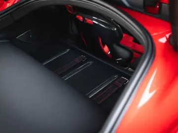 FERRARI 12Cilindri