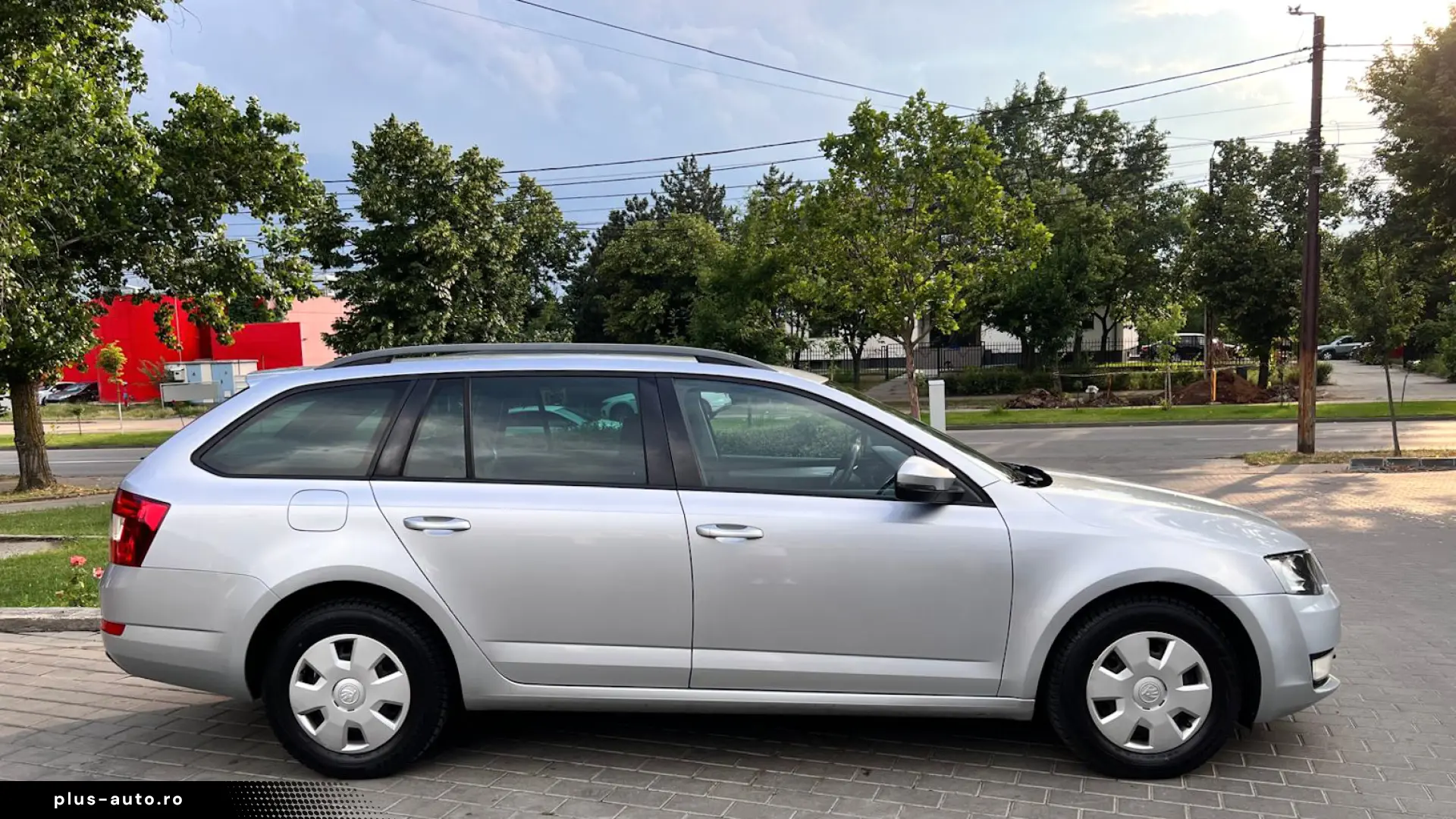 SKODA OCTAVIA 1.6 TDI