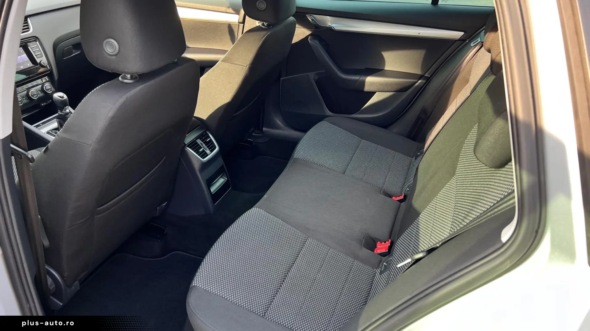 SKODA OCTAVIA 1.6 TDI