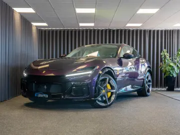 FERRARI Purosangue