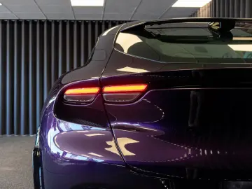 FERRARI Purosangue