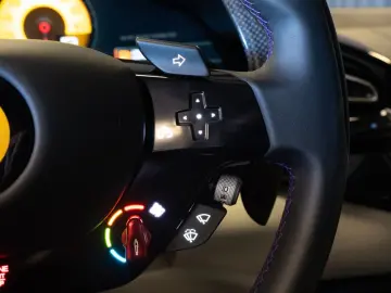 FERRARI Purosangue