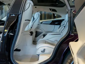 FERRARI Purosangue