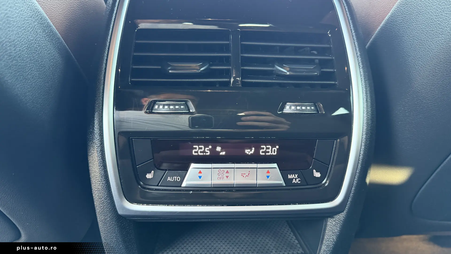 BMW  xDrive40d AT MHEV