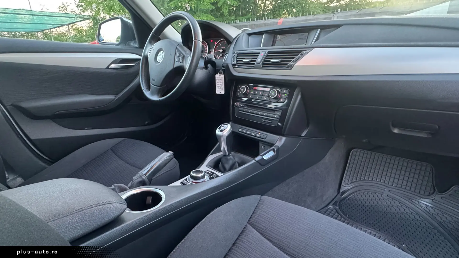 BMW X1 xDrive18d 4x4   143 CP   Navi   Încălzire Scaune