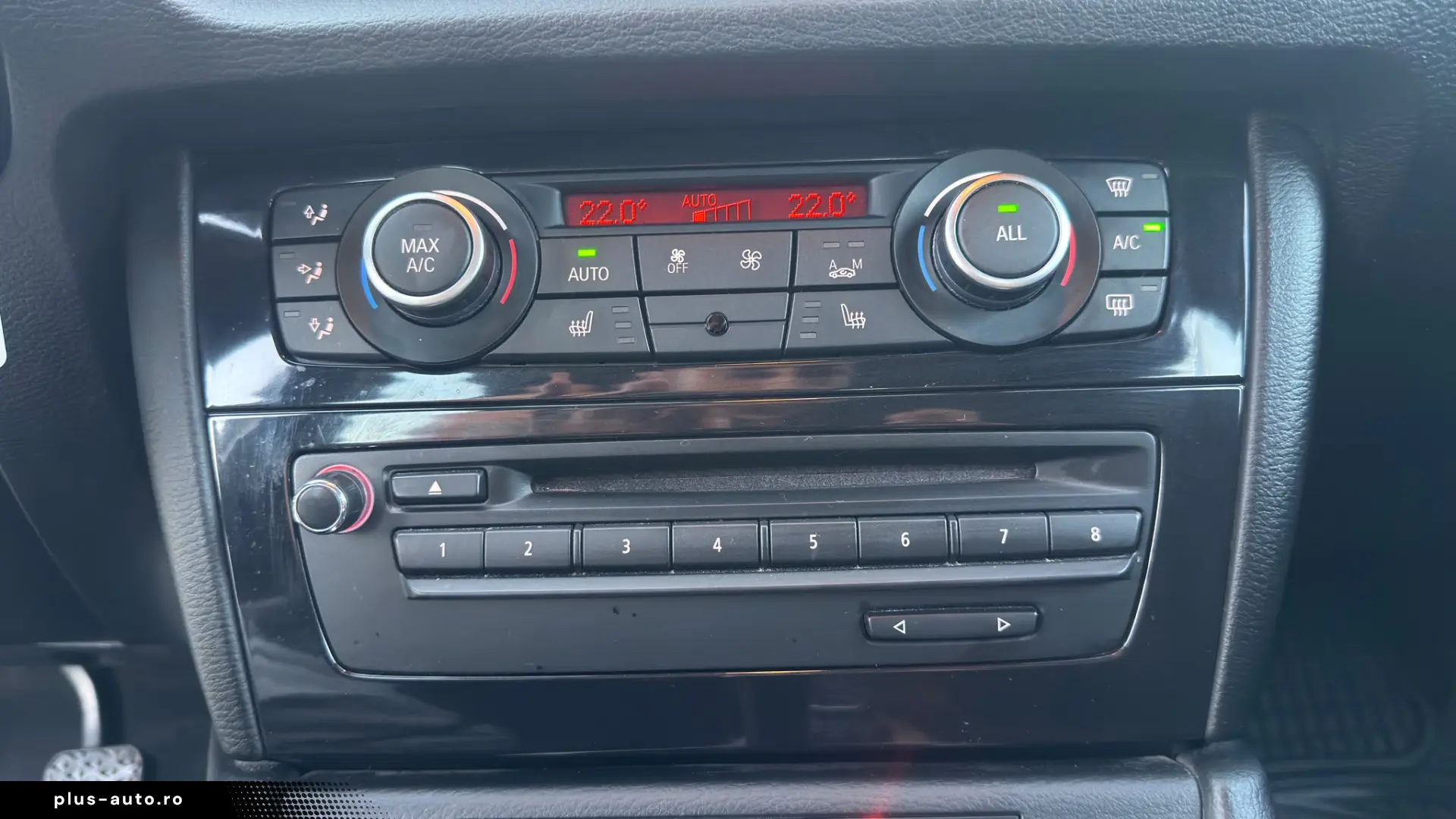 BMW X1 xDrive18d 4x4   143 CP   Navi   Încălzire Scaune