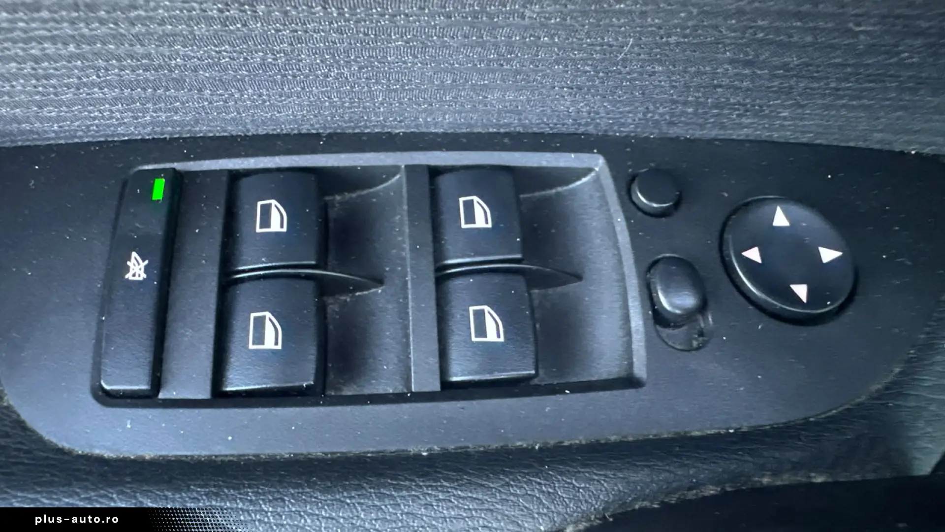 BMW X1 xDrive18d 4x4   143 CP   Navi   Încălzire Scaune