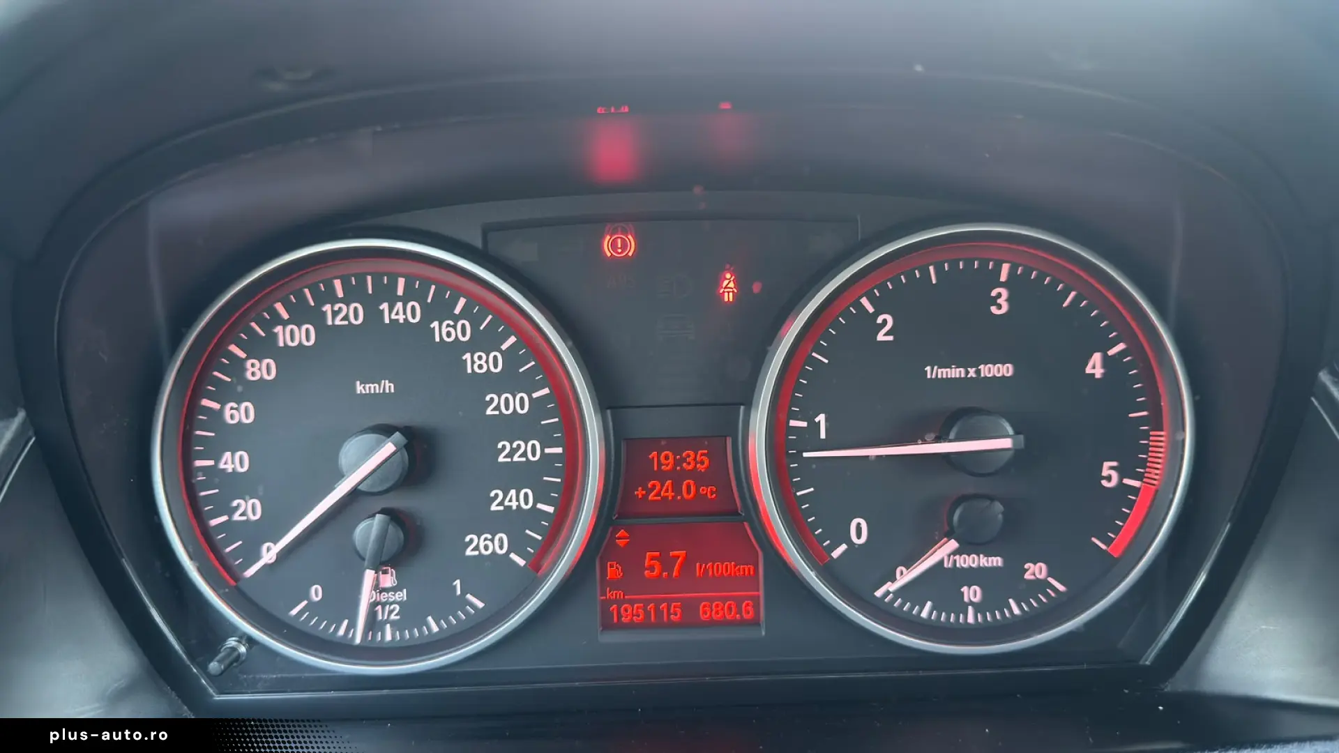 BMW X1 xDrive18d 4x4   143 CP   Navi   Încălzire Scaune