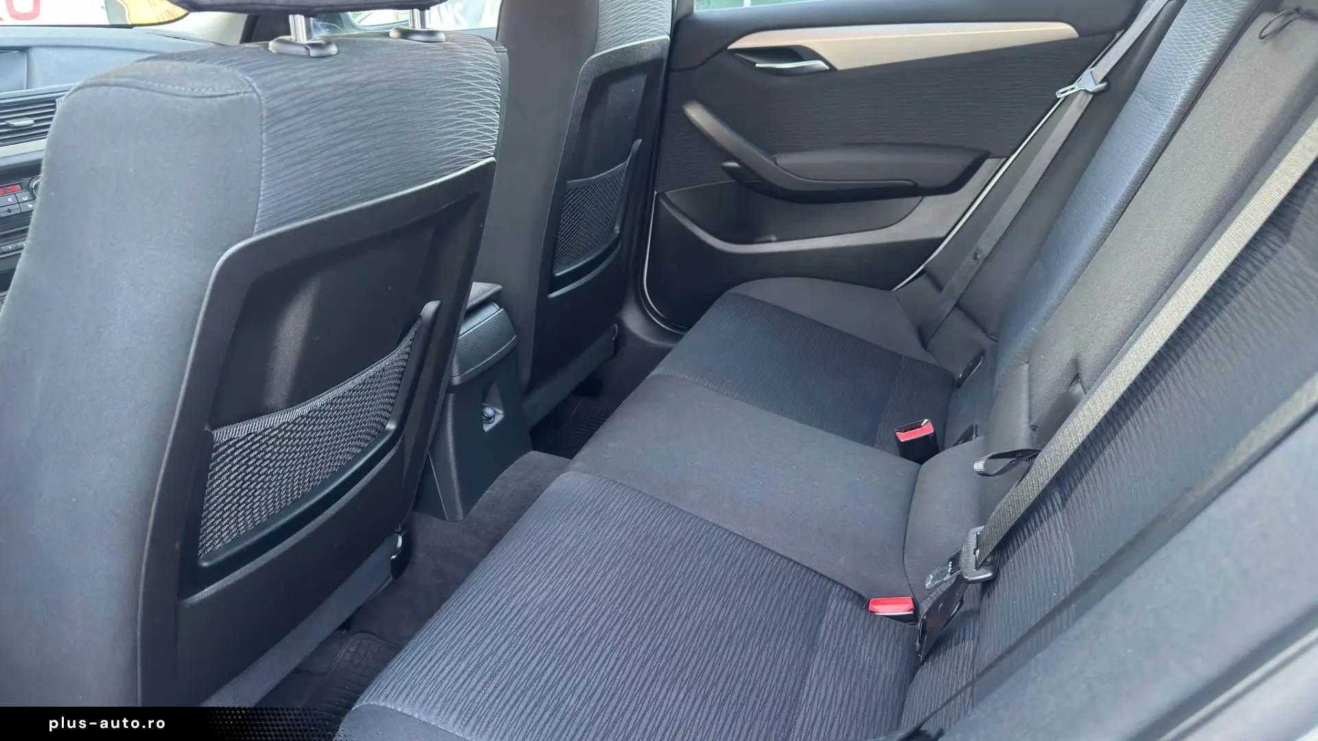 BMW X1 xDrive18d 4x4   143 CP   Navi   Încălzire Scaune