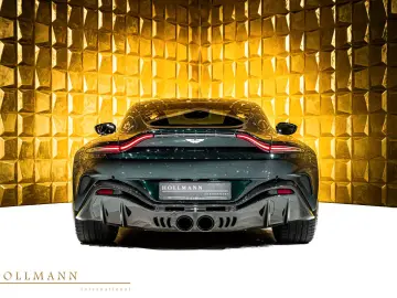 ASTON MARTIN V12 Vantage CARBON   CERAMIC   360 CAMERA