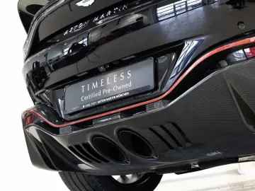 ASTON MARTIN New Vantage V12 Roadster -Onyx Black-