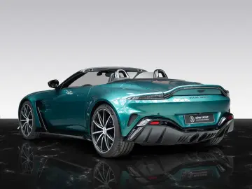 ASTON MARTIN V12 Vantage Roadster   AMR Green   1 of 249