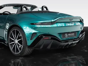 ASTON MARTIN V12 Vantage Roadster   AMR Green   1 of 249