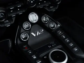 ASTON MARTIN V12 Vantage Roadster   AMR Green   1 of 249