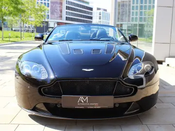 ASTON MARTIN V12 Vantage S Roadster   Schwarz Schwarz   2.Hd