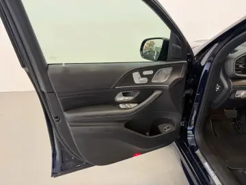 MERCEDES-BENZ GLE 350 de 4Matic AMG   DISTR   PANO   BURM