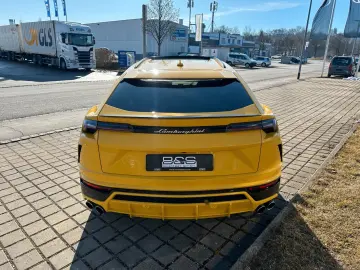 LAMBORGHINI Urus 4.0 V8 ACC HUD PANO KERAMIK LUFT 23  360