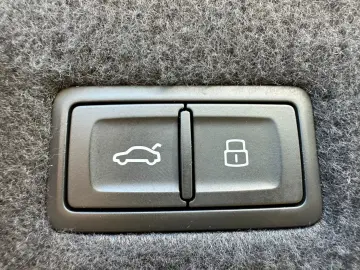 LAMBORGHINI Urus 4.0 V8 ACC HUD PANO KERAMIK LUFT 23  360