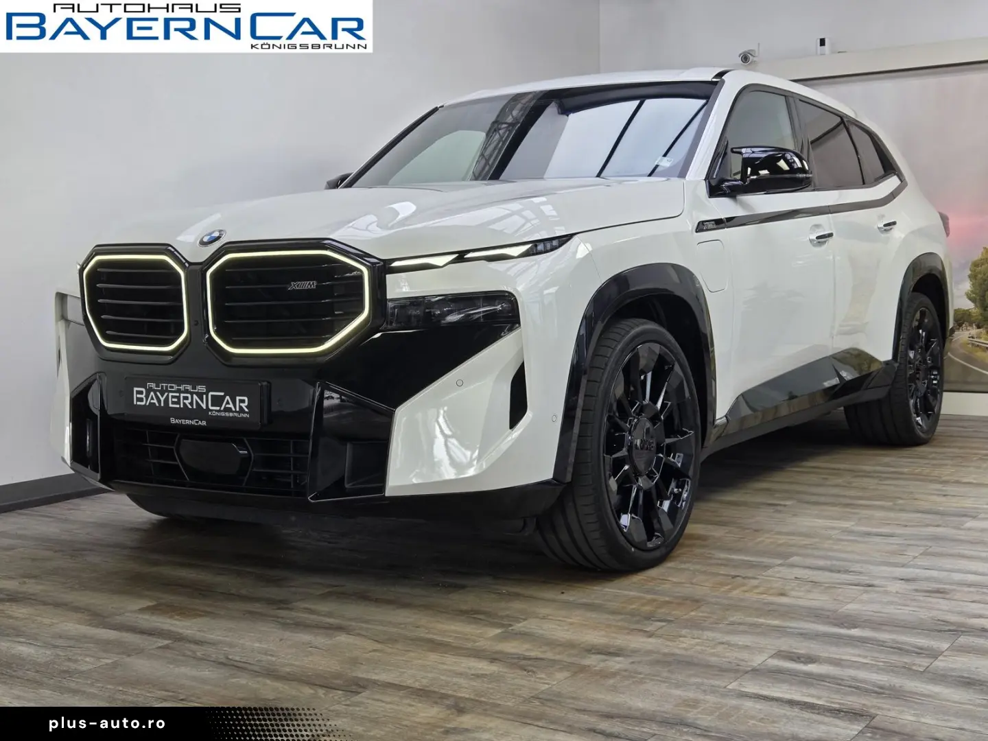 BMW XM 50e 23Zoll DriviProf. ACC AHK B&W Sitzlüftung