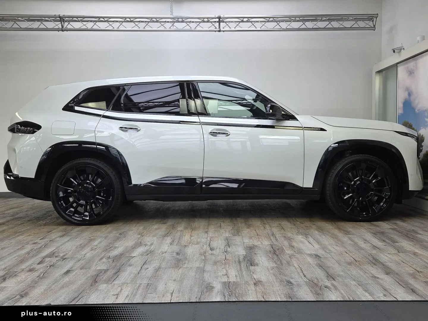 BMW XM 50e 23Zoll DriviProf. ACC AHK B&W Sitzlüftung
