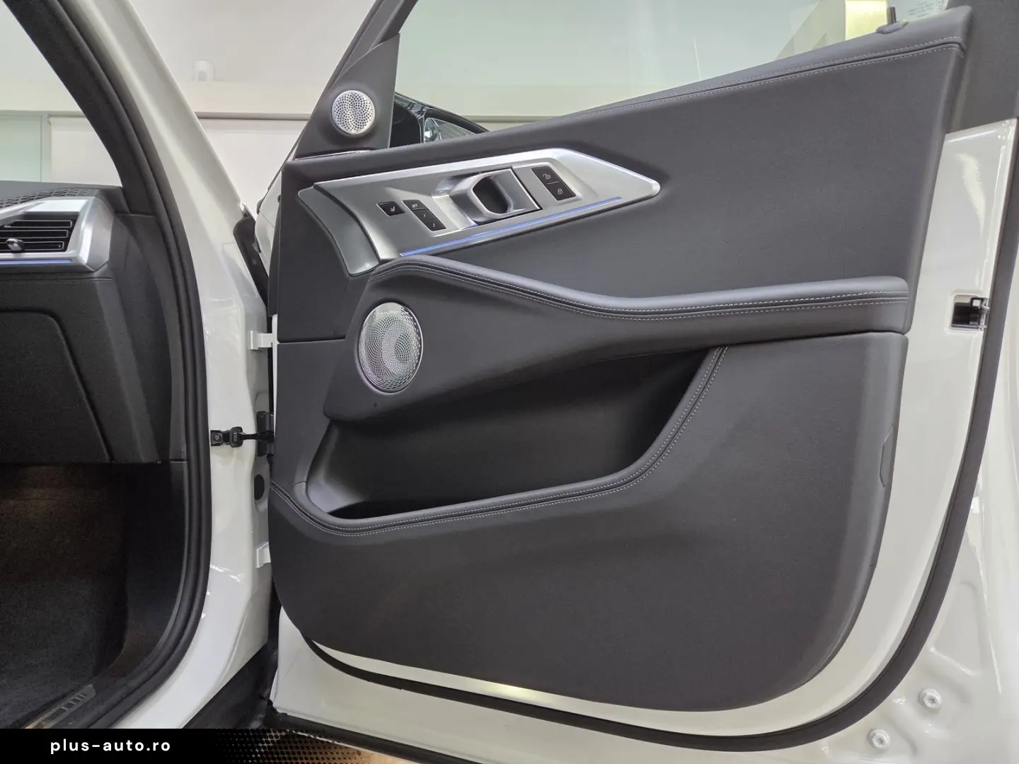 BMW XM 50e 23Zoll DriviProf. ACC AHK B&W Sitzlüftung