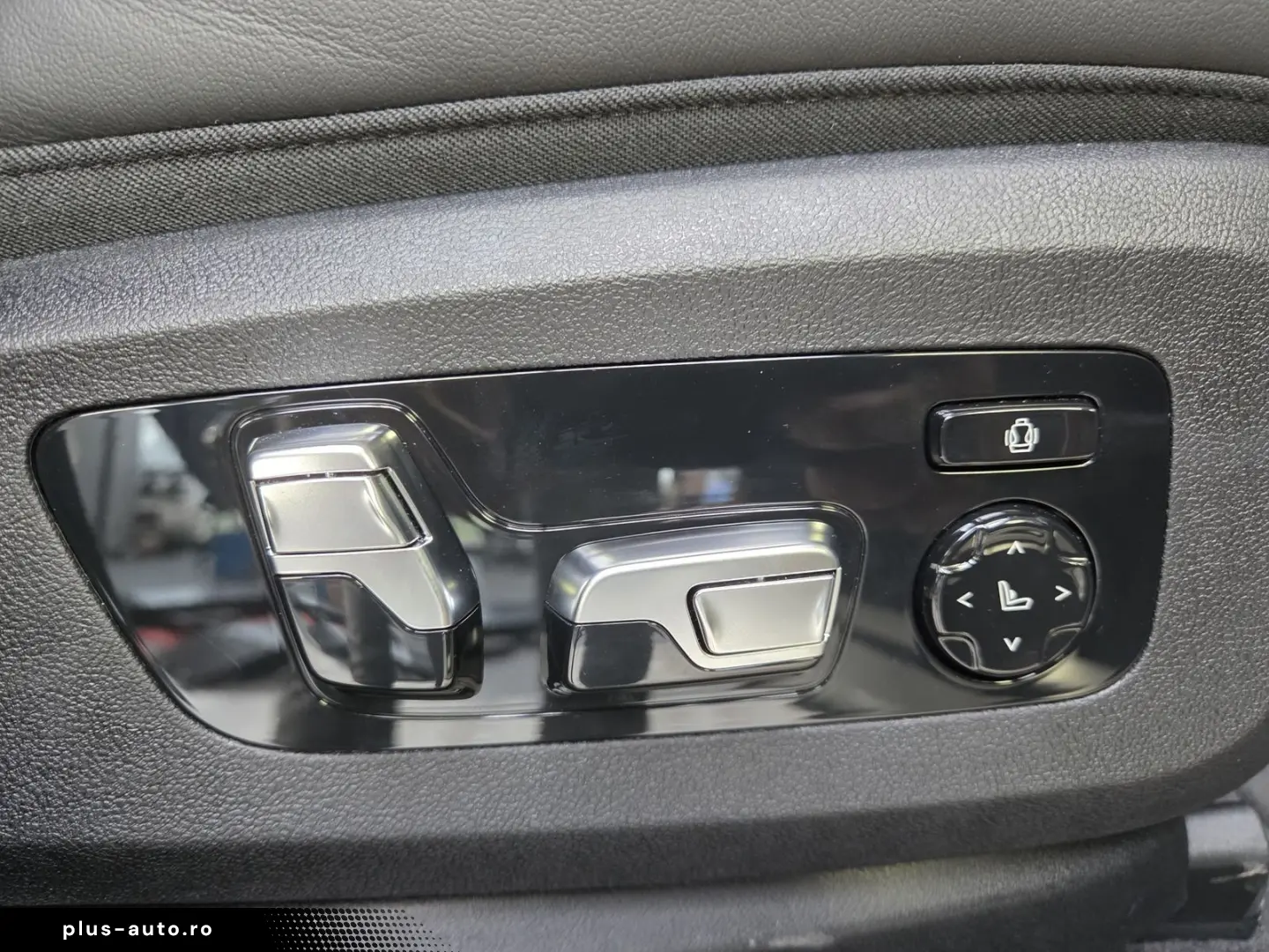BMW XM 50e 23Zoll DriviProf. ACC AHK B&W Sitzlüftung