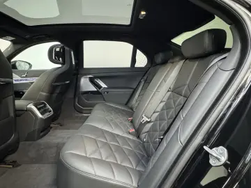 BMW 750e xDrive M Sport Pro AHK ACC 360