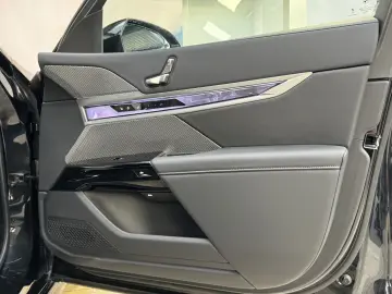 BMW 750e xDrive M Sport Pro AHK ACC 360