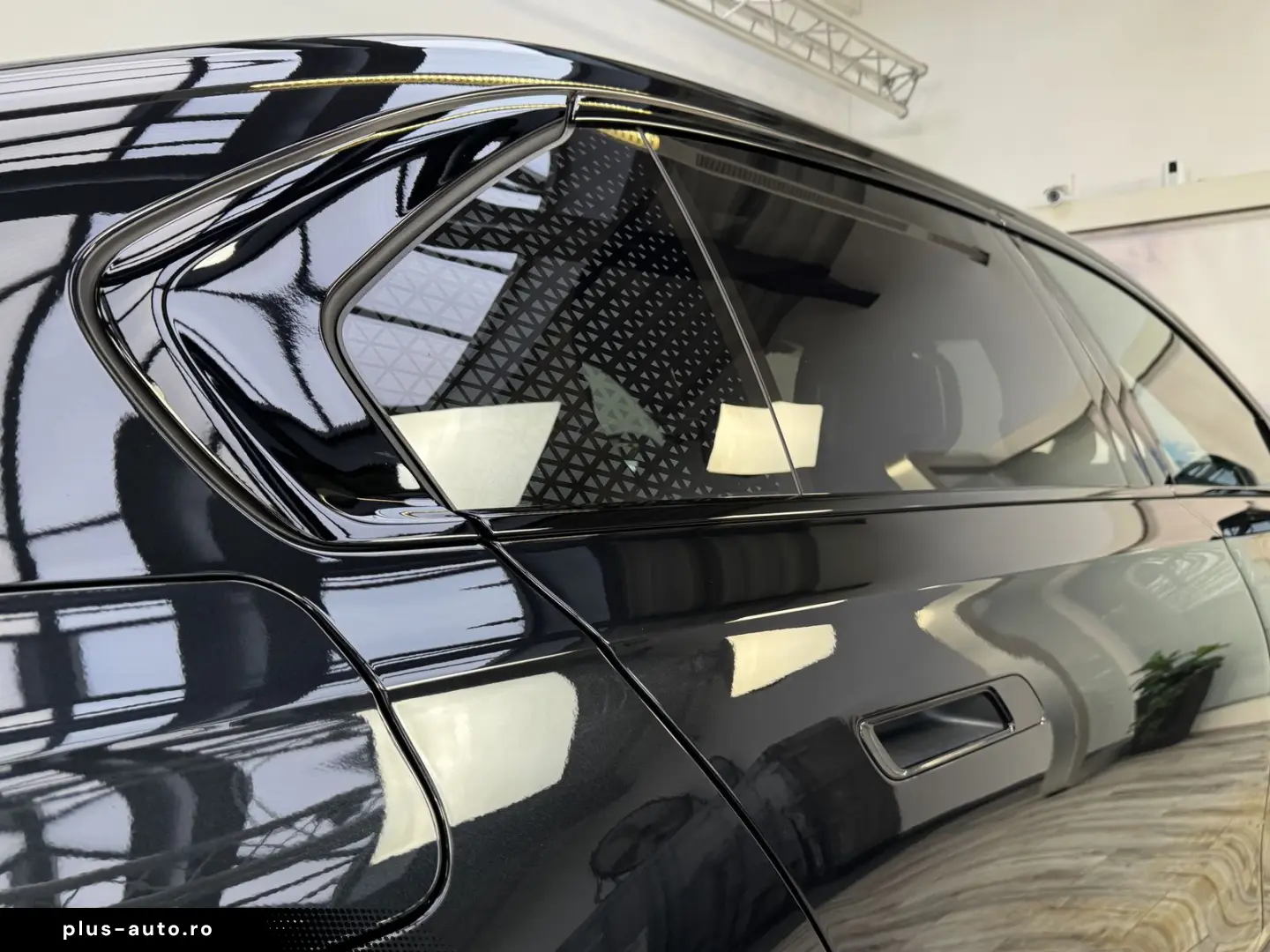 BMW 750e xDrive M Sport Pro AHK ACC 360