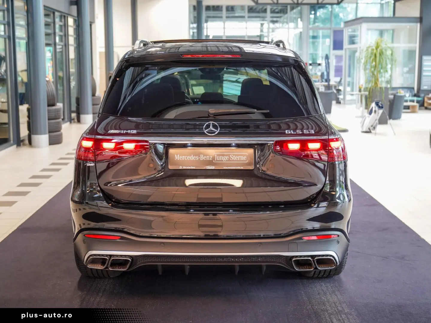 MERCEDES-BENZ GLS 63 AMG 4M  Pano Head-up Fond Entertainment