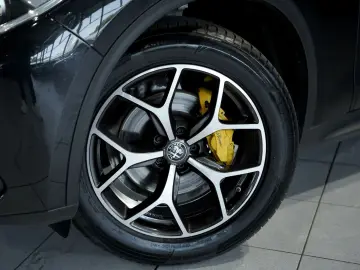 ALFA ROMEO Stelvio Veloce Q4  20 Zoll  ACC  Kamera  Digital