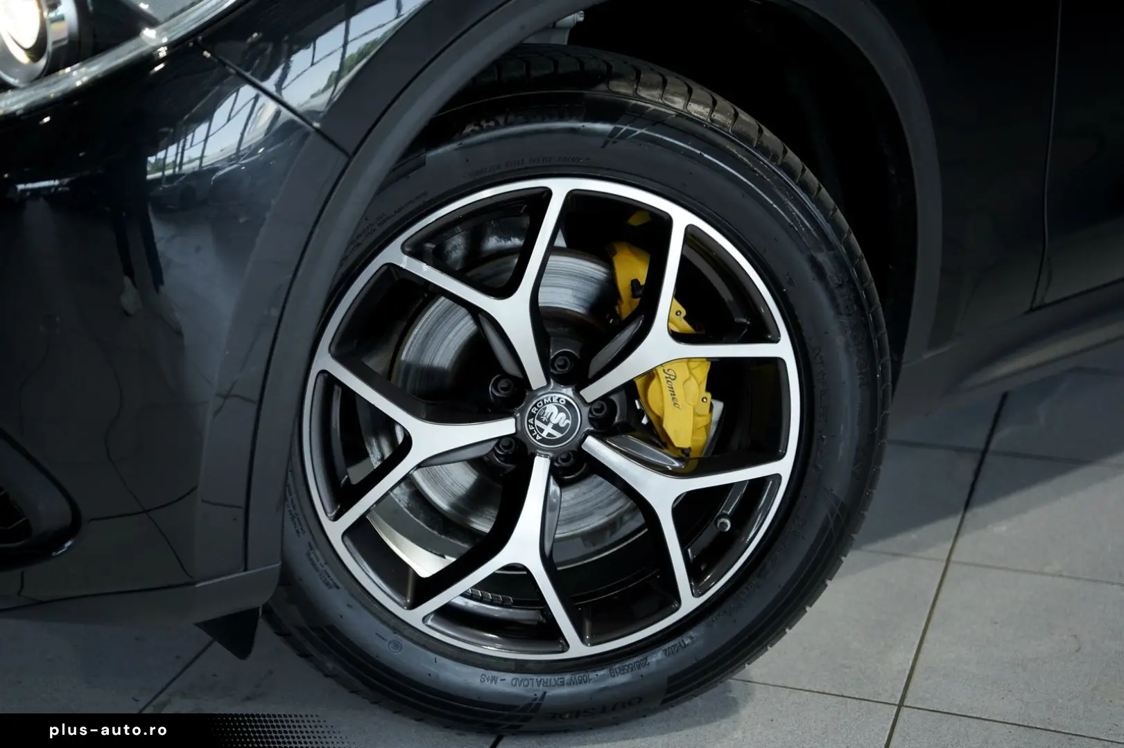 ALFA ROMEO Stelvio Veloce Q4  20 Zoll  ACC  Kamera  Digital