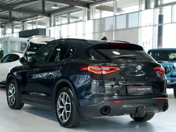 ALFA ROMEO Stelvio Veloce Q4  20 Zoll  ACC  Kamera  Digital