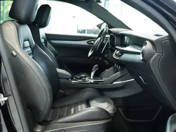ALFA ROMEO Stelvio Veloce Q4  20 Zoll  ACC  Kamera  Digital