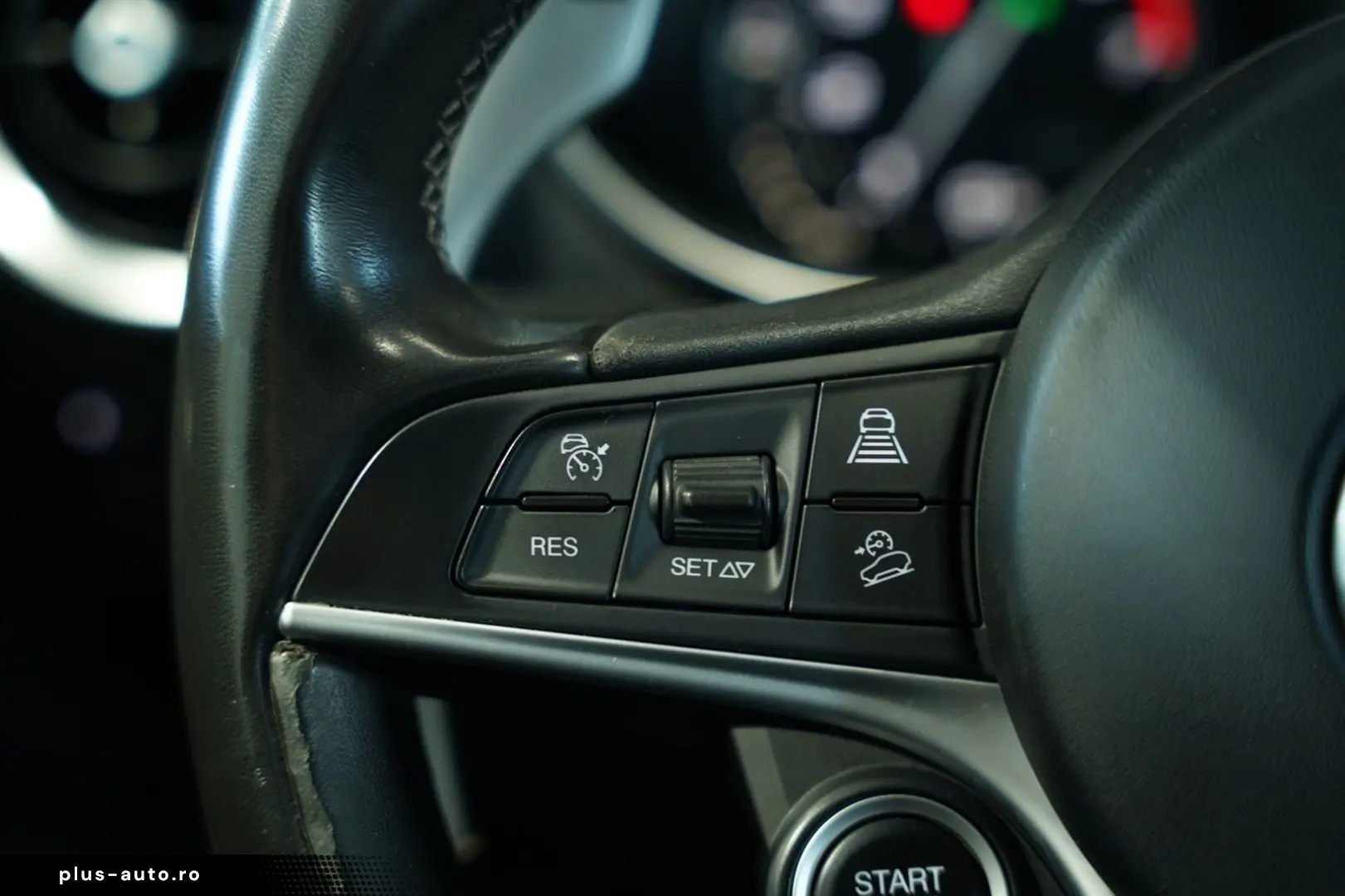 ALFA ROMEO Stelvio Veloce Q4  20 Zoll  ACC  Kamera  Digital