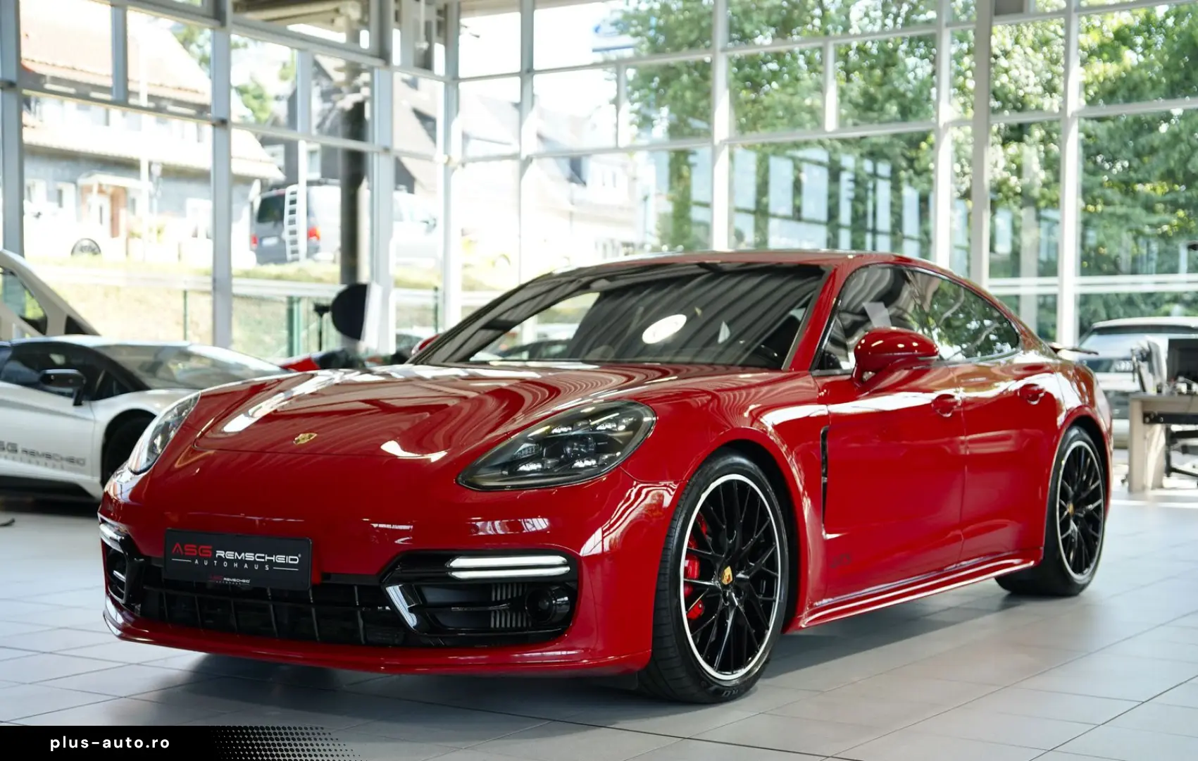 PORSCHE Panamera GTS  2.H  21  Sport-Design  HUD  Pano