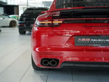 PORSCHE Panamera GTS  2.H  21  Sport-Design  HUD  Pano