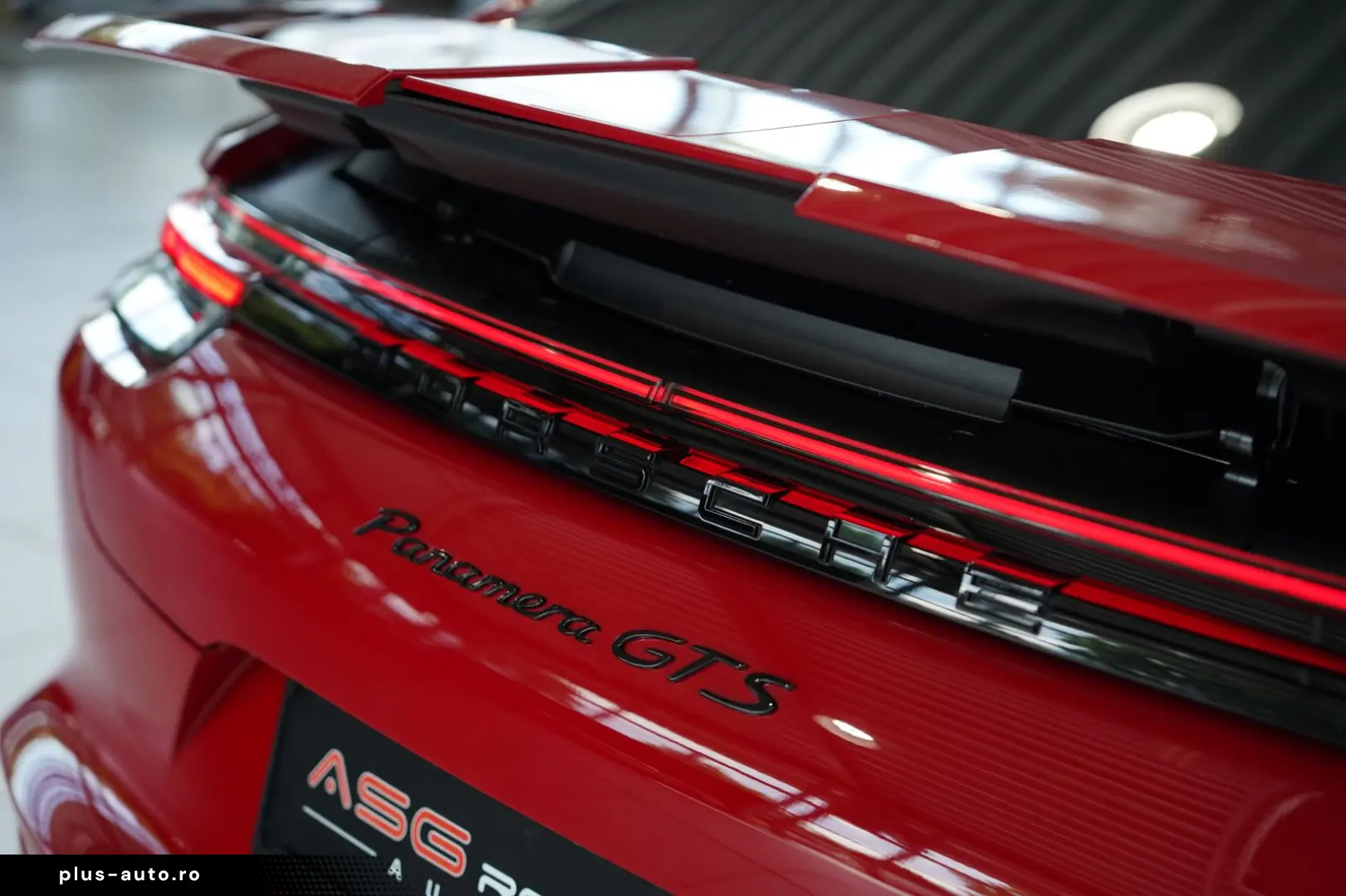 PORSCHE Panamera GTS  2.H  21  Sport-Design  HUD  Pano