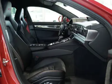 PORSCHE Panamera GTS  2.H  21  Sport-Design  HUD  Pano