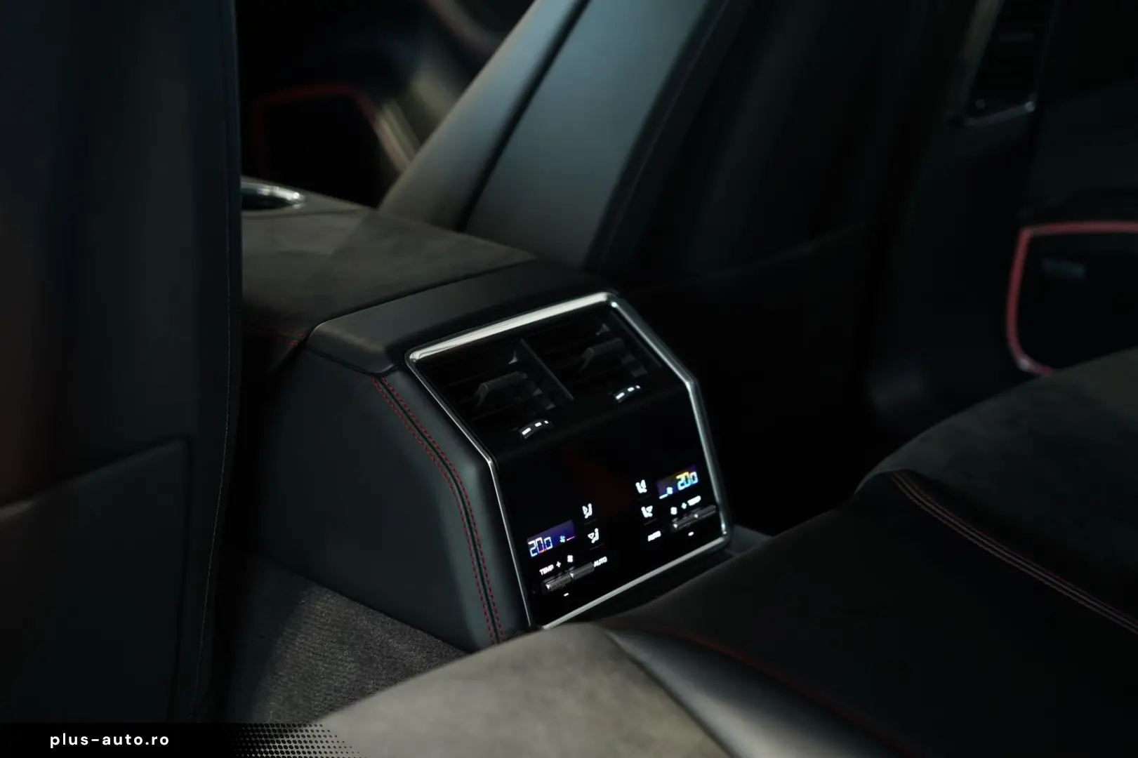 PORSCHE Panamera GTS  2.H  21  Sport-Design  HUD  Pano
