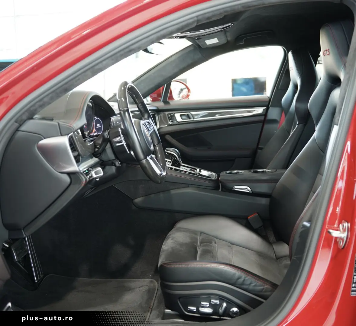 PORSCHE Panamera GTS  2.H  21  Sport-Design  HUD  Pano