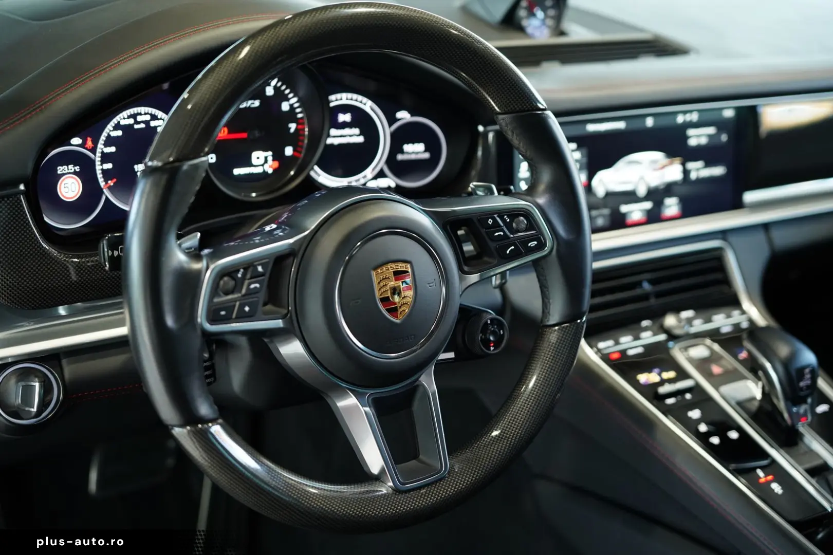 PORSCHE Panamera GTS  2.H  21  Sport-Design  HUD  Pano