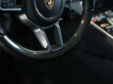 PORSCHE Panamera GTS  2.H  21  Sport-Design  HUD  Pano