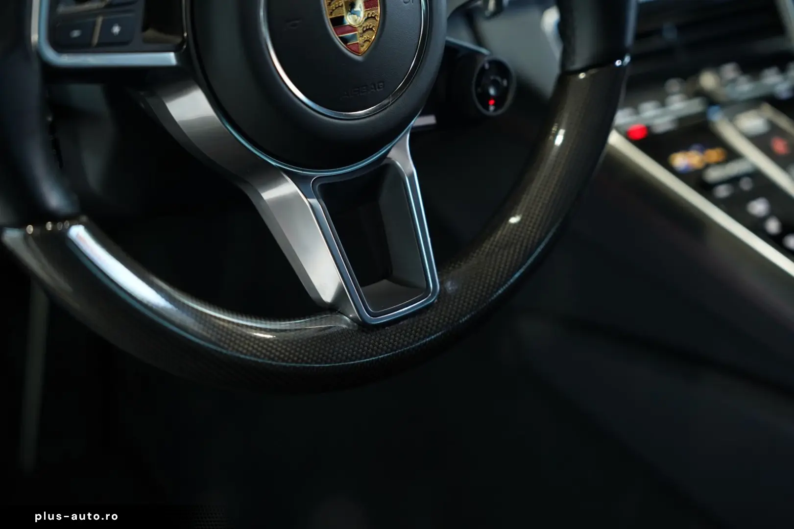 PORSCHE Panamera GTS  2.H  21  Sport-Design  HUD  Pano