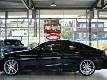 MERCEDES-BENZ C 43 AMG 4M Coupé  Perf-Sitz Pano Perf…