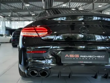 MERCEDES-BENZ C 43 AMG 4M Coupé  Perf-Sitz Pano Perf…